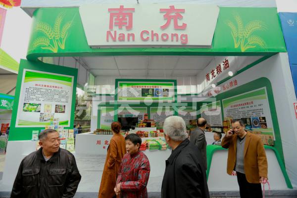 一家專(zhuān)業(yè)的展臺(tái)搭建商應(yīng)具備什么？